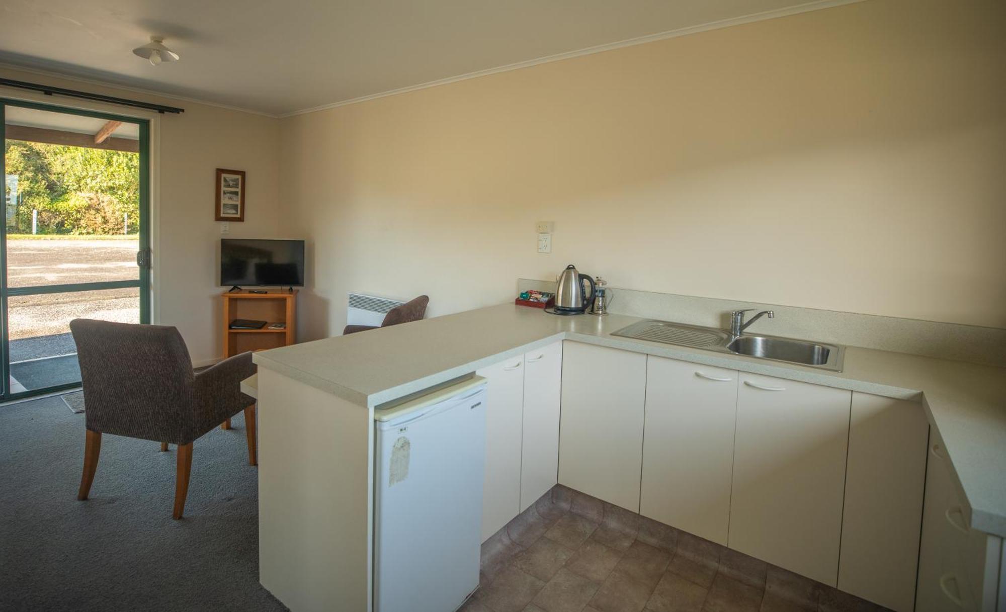 Rainforest Motel Fox Glacier Bagian luar foto