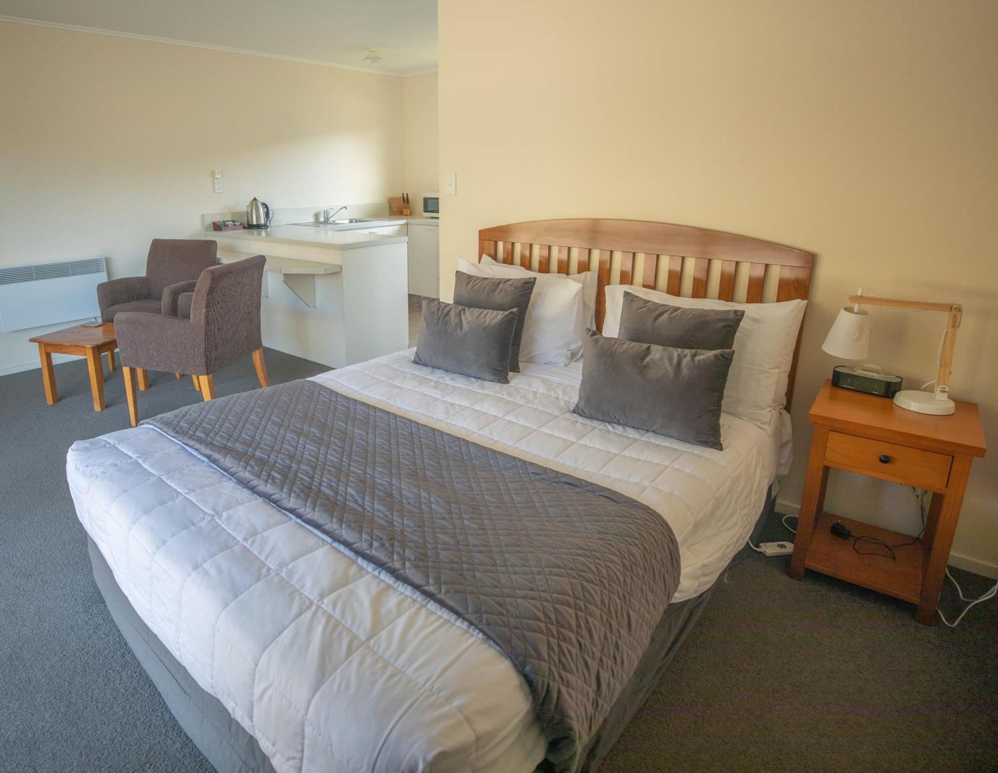 Rainforest Motel Fox Glacier Bagian luar foto
